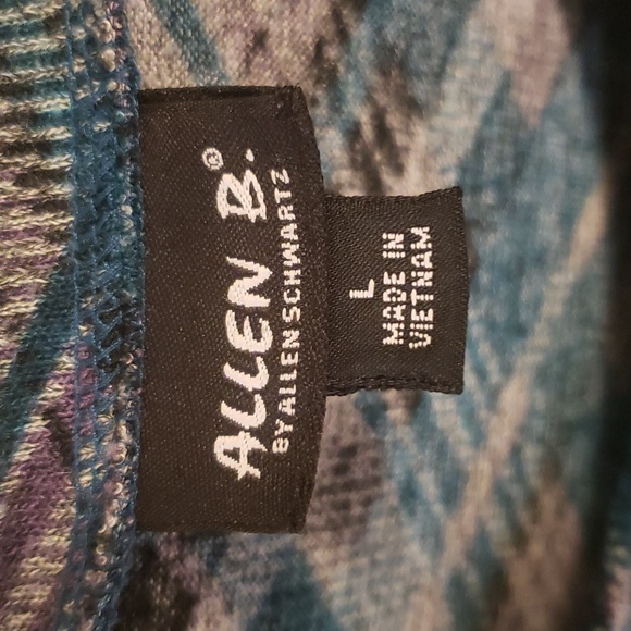 Allen B Sweater - Picture 3 of 4